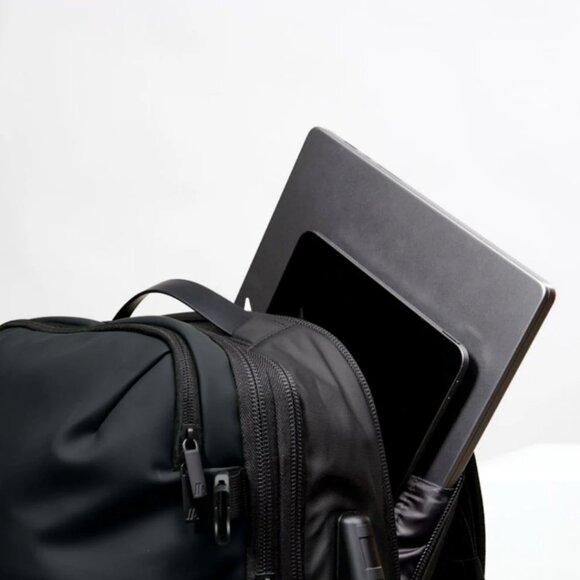 Airback Travel Backpack - Matt Black - Picture 4 of 5